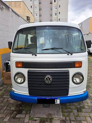 VOLKSWAGEN KOMBI 1.4 MI STD 8V FLEX 4P MANUAL